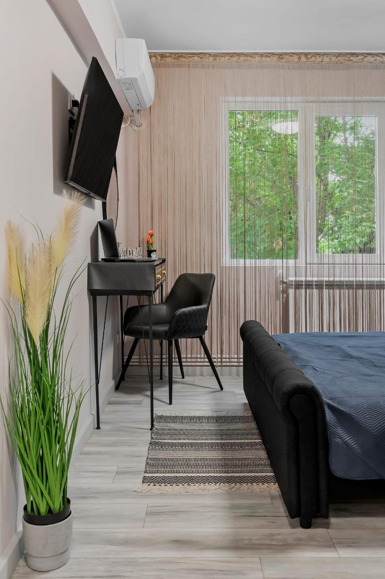 Unirii Zen Apartment Iasi Exterior photo
